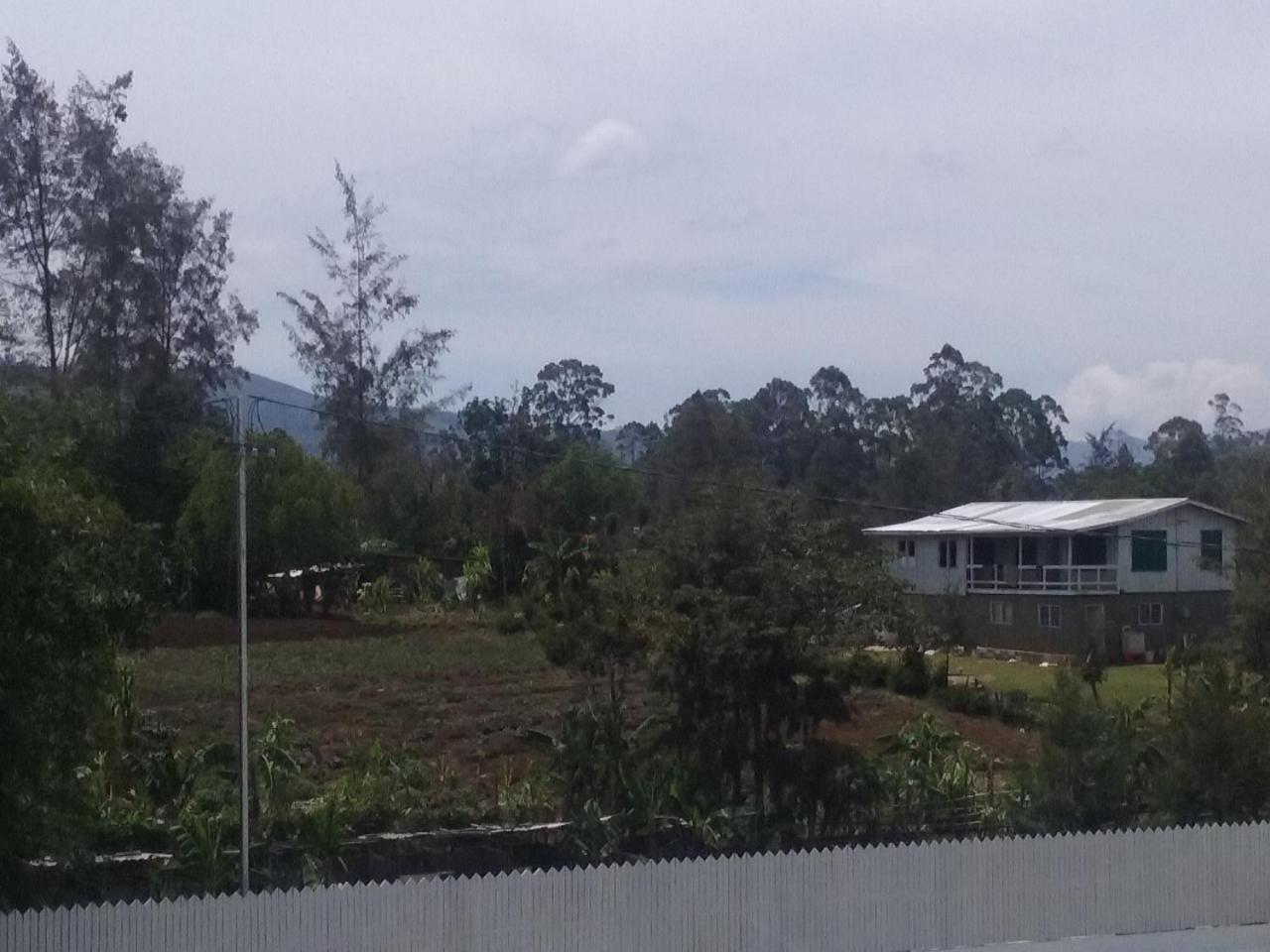 Mcroyal Hotel Mount Hagen Kültér fotó