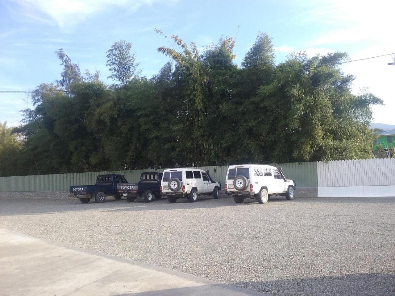 Mcroyal Hotel Mount Hagen Kültér fotó