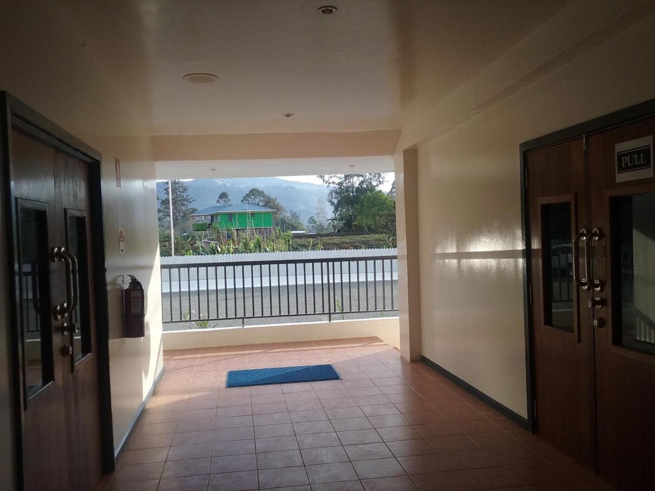 Mcroyal Hotel Mount Hagen Kültér fotó