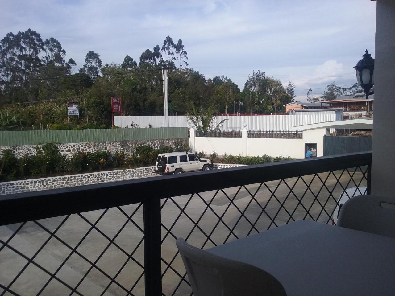 Mcroyal Hotel Mount Hagen Szoba fotó